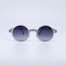 Charger l'image dans la galerie, Planet in Brush Silver /Crystal/Grey Gradient